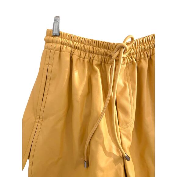 A.L.C. ALC Ryder Faux Leather Shorts High Rise Yellow NWOT Stylish Classic - Picture 7 of 9